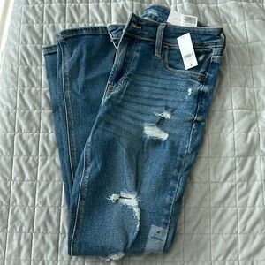Mid-Rise Rockstar Super-Skinny Ankle Jeans